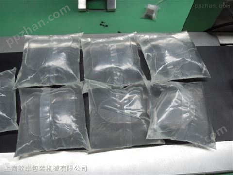 上海*液体自动包装机 袋装醋自动包装机